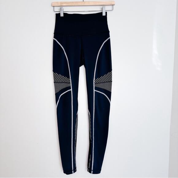 Lululemon Channel Your Energy Tight *28"
Black / White - Picture 1 of 7